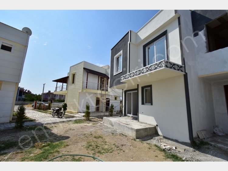 Ayvalik Satilik Sifir villa